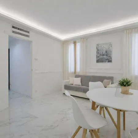 San Marco Suite 755-3
