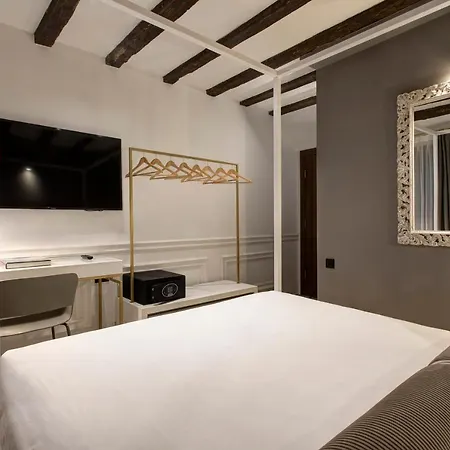 San Marco Suite 755-2